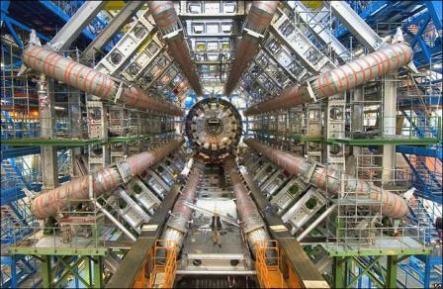 The+Large+Hadron+Collider.jpg