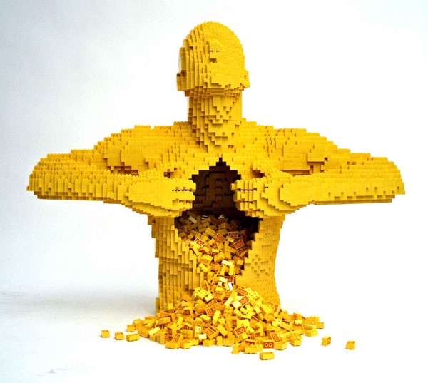 Incredible-LEGO-Art-by-Nathan-Sawaya-Yellow.jpg