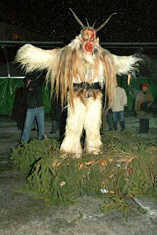 Krampus_from Salzburg.jpg