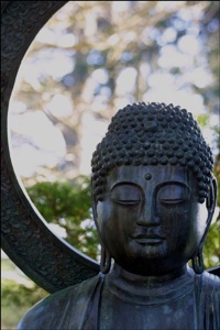 Japanese-Garden-Buddha