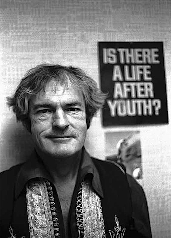 TIMOTHY-LEARY-4-LA-CA-th.jpg